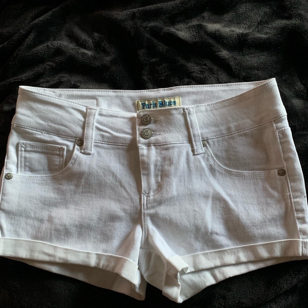 White Paris Blues stretchy jean shorts
